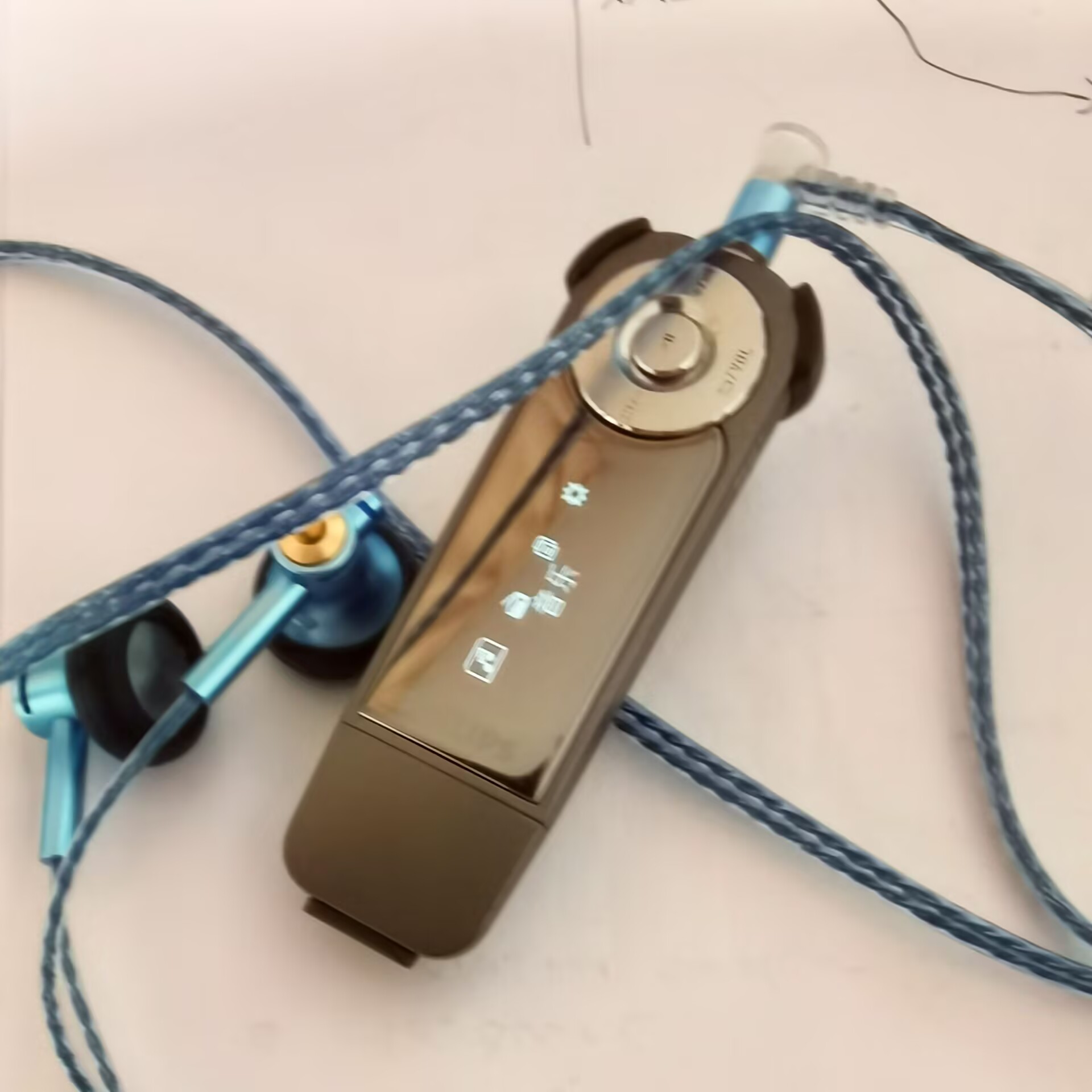 MP3